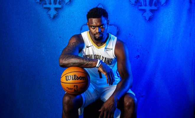 锡安迎来最佳状态？瘦身亮相媒体日引热议